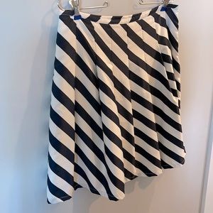 The Limited, cream and navy, pleated skirt